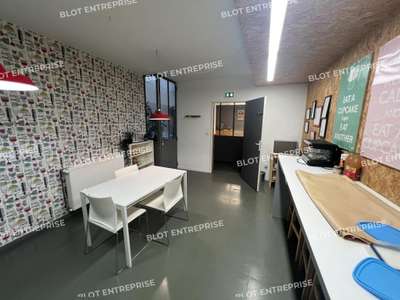 A louer bureaux 476m² à Nantes Saint-Clément