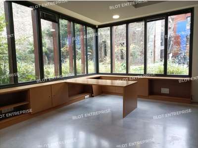 A louer bureaux 110m² Nantes centre Champs de Mars