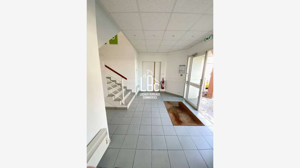 Plateau de bureaux 275m² à louer Nantes Est