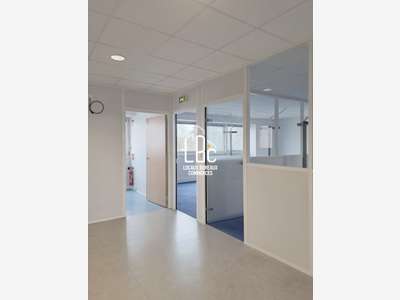 A louer bureaux 130m² à Nantes Eraudière