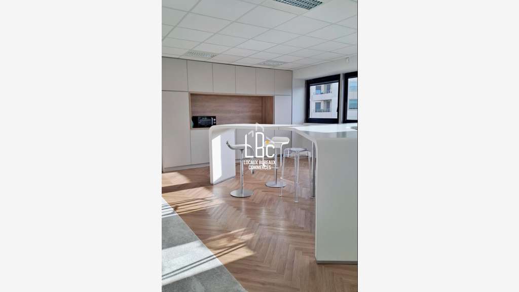 Plateau de bureaux 118m² à louer Nantes Éraudière