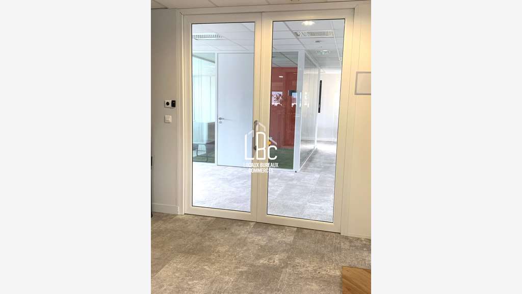 Plateau de bureaux 118m² à louer Nantes Éraudière