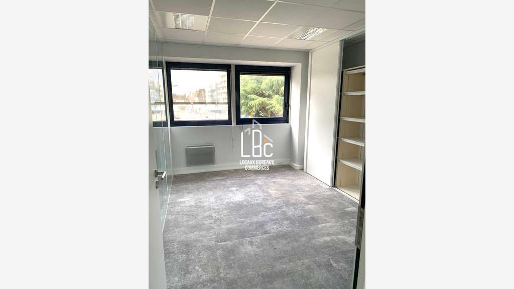 Plateau de bureaux 118m² à louer Nantes Éraudière