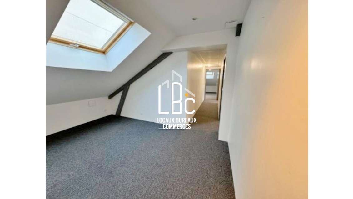 A louer bureaux 14,50m² à Nantes Ile de Versailles