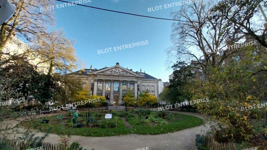 A louer locaux commerciaux 75m² à Nantes Copernic