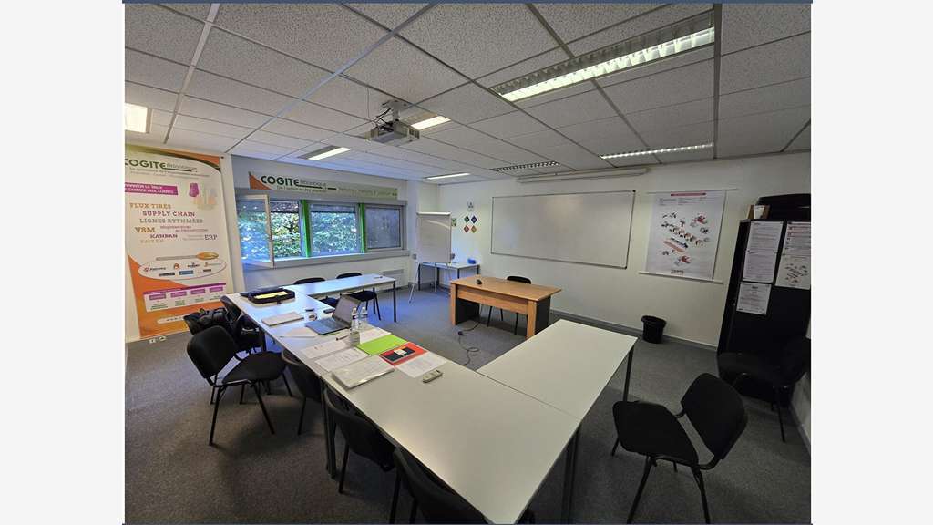 A louer bureaux 135m² Nantes EST empl attrayant
