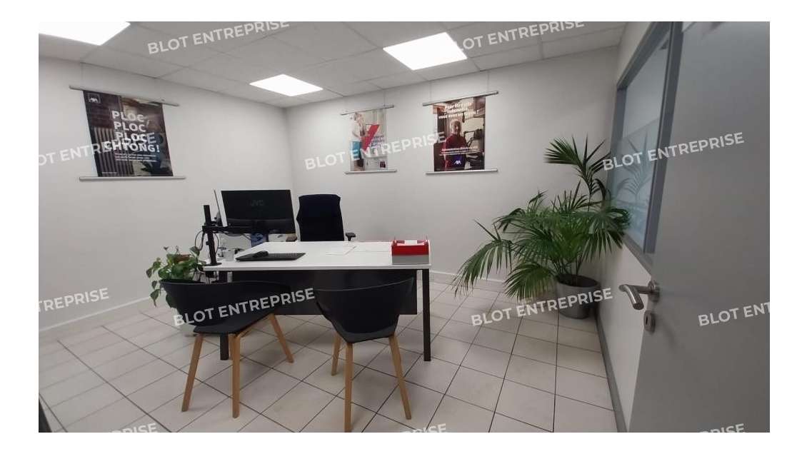 A louer bureaux 124m² sur l'île de Nantes