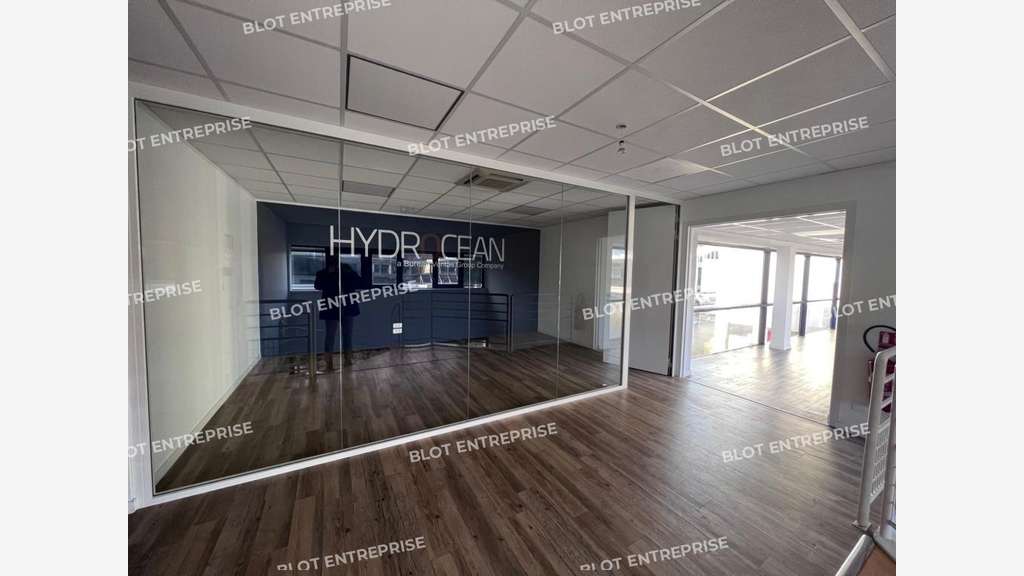 A louer bureaux 180m² Nantes Porte de la Chapelle