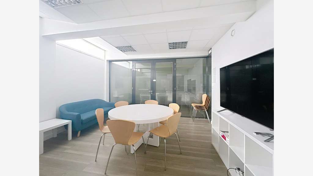 A louer grands bureaux à proximité de l'Erdre