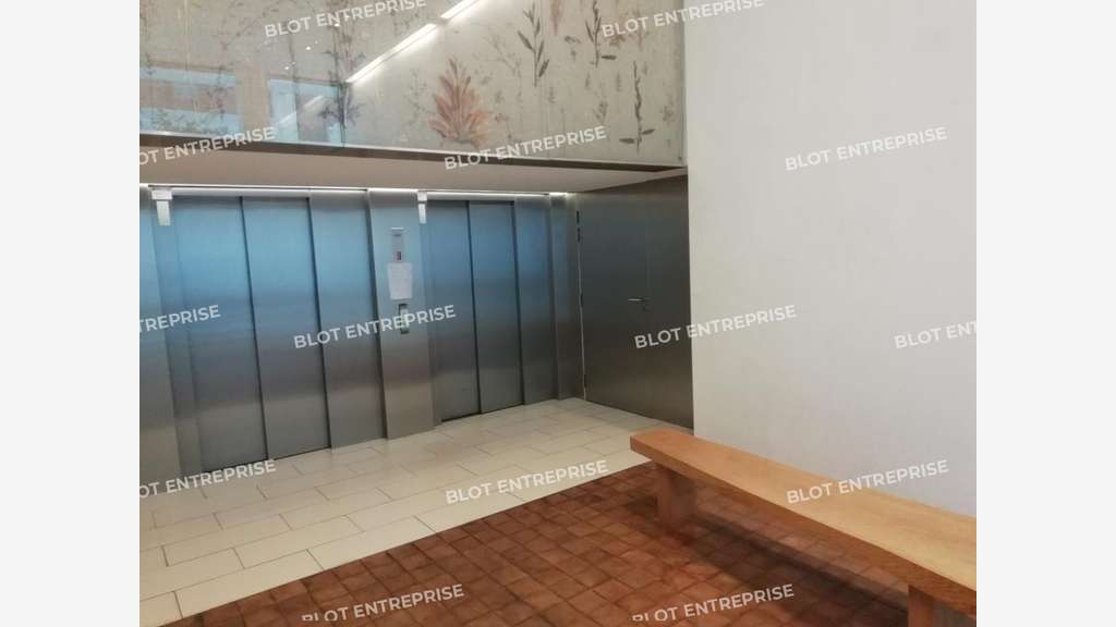 A louer bureaux récents 60m² à Nantes