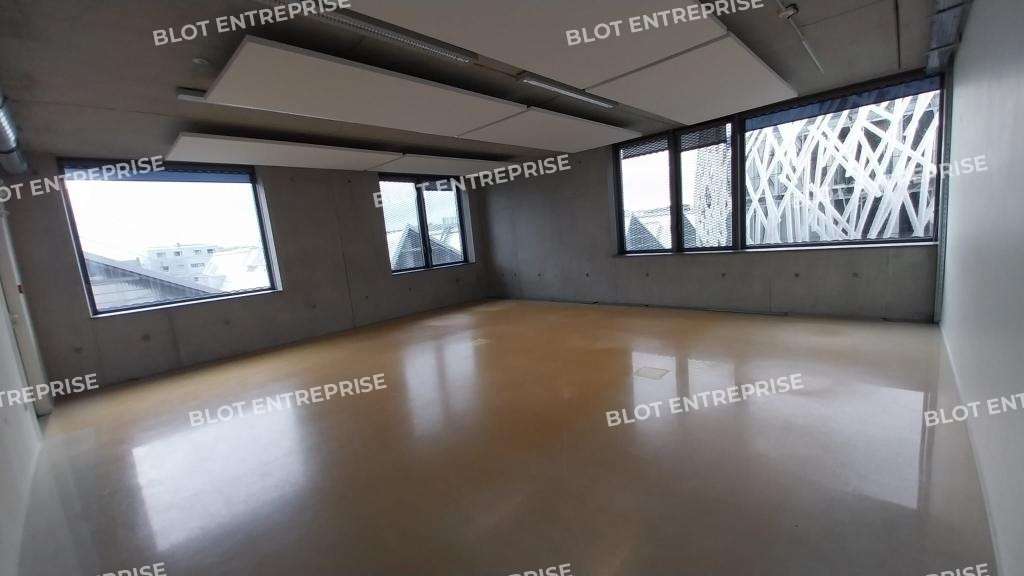 A louer bureaux 216m² empl stratégique à Nantes