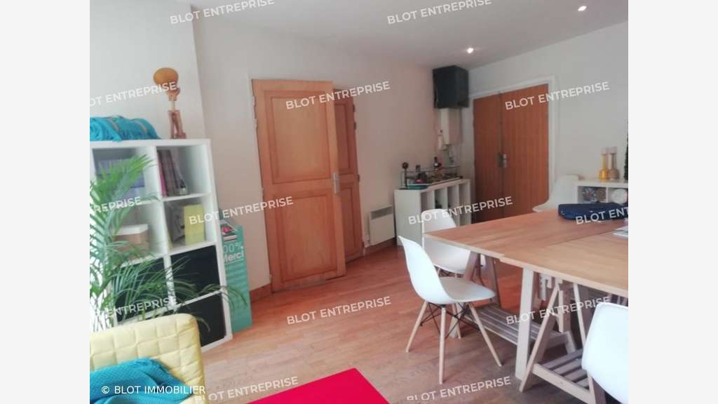 Location plateau de bureaux 81m² RDC Nantes centre
