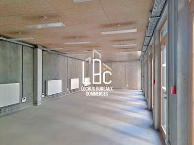 A louer bureaux de 252m² sur l' Île de Nantes
