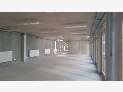 A louer bureaux de 252m² sur l' Île de Nantes