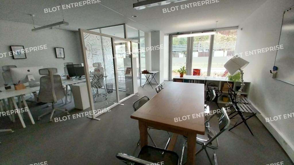 A louer bureaux 75m² accès PMR à Nantes