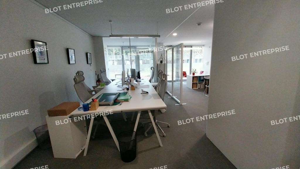 A louer bureaux 75m² accès PMR à Nantes