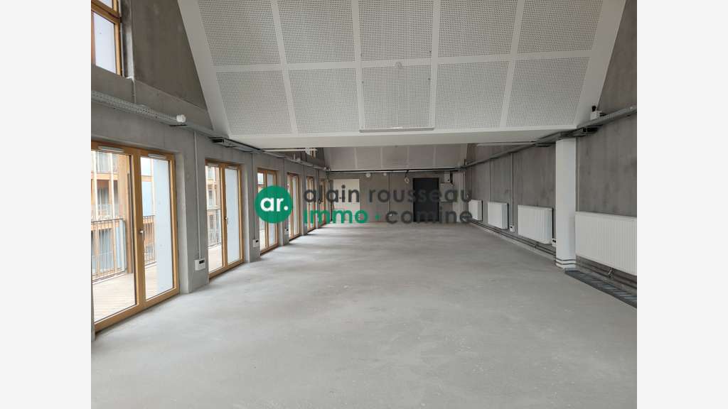 A louer beau plateau de bureaux 152m² R+4 Nantes
