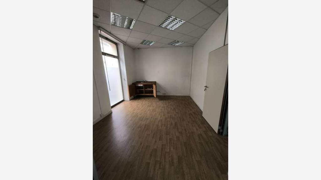 Location bureaux 110m² RDC empl stratégique Nantes