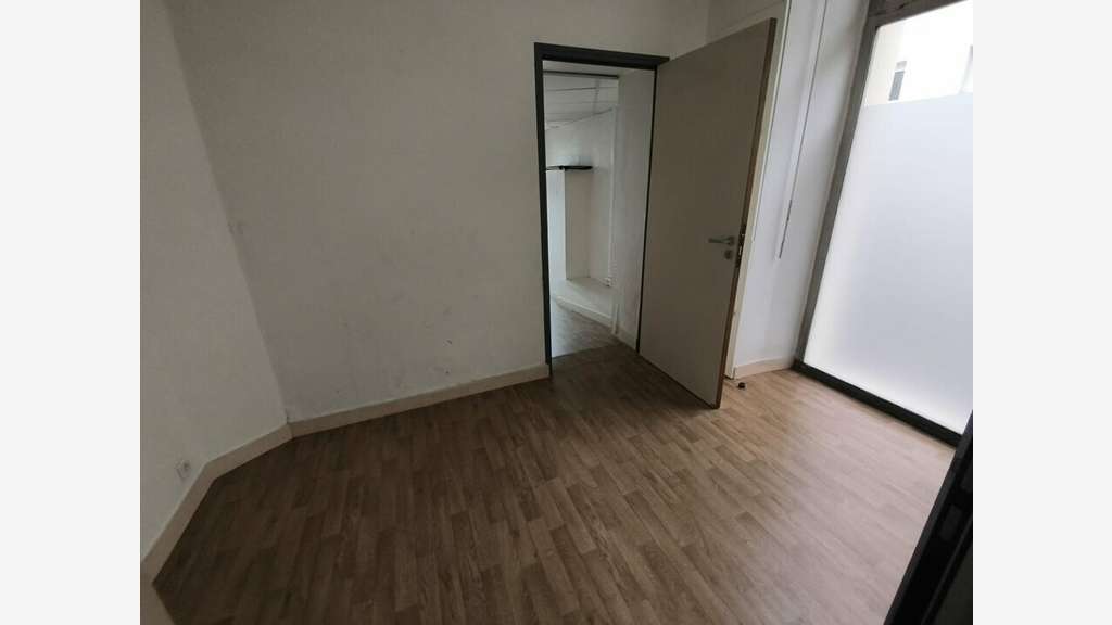 Location bureaux 110m² RDC empl stratégique Nantes