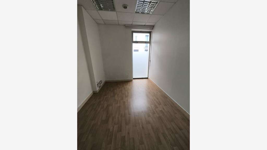 Location bureaux 110m² RDC empl stratégique Nantes