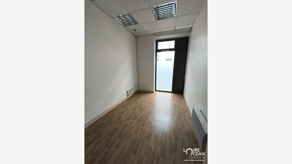 Location bureaux 110m² RDC empl stratégique Nantes