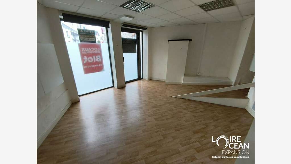 Location bureaux 110m² RDC empl stratégique Nantes