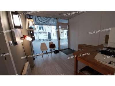 Location Locaux commerciaux - Boutiques à Nantes