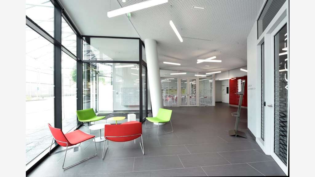 À louer bureaux de 11m² dédiés à la biot à Nantes