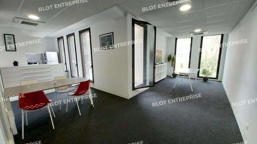 A louer bureaux 212m² à Nantes Guist'hau Monselet