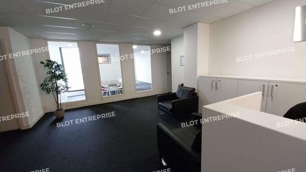 A louer bureaux 212m² à Nantes Guist'hau Monselet