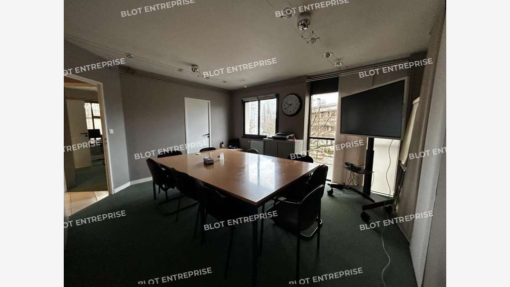 A louer bureaux 163m² à Nantes Eraudière