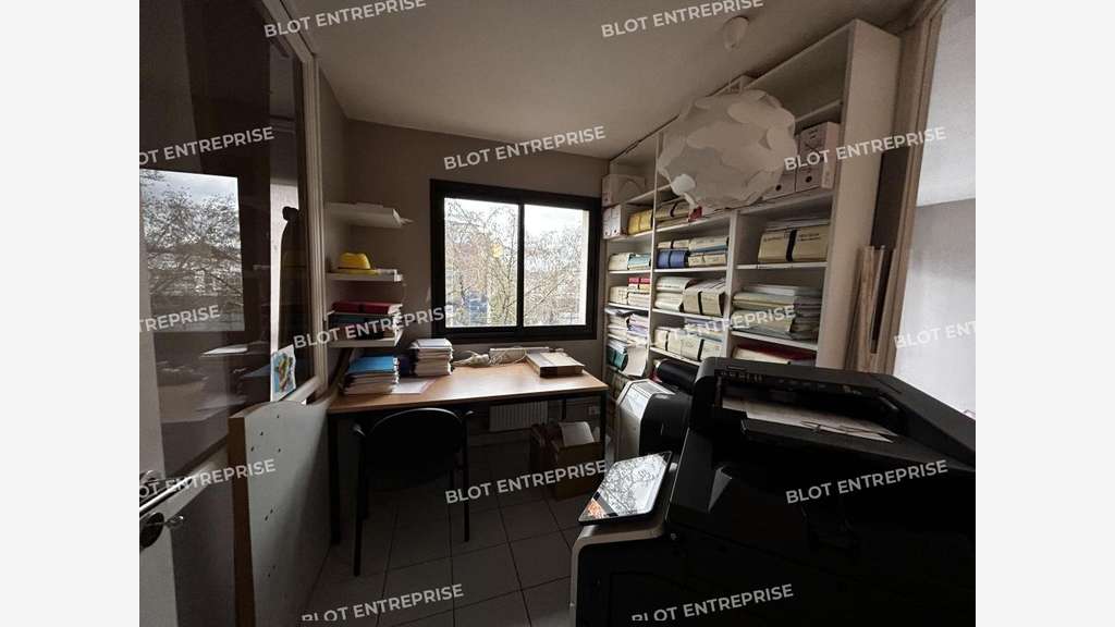 A louer bureaux 163m² à Nantes Eraudière