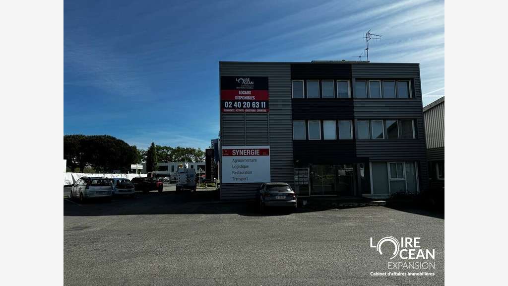 A louer bureaux de 150m² au 2ème étage Nantes Est