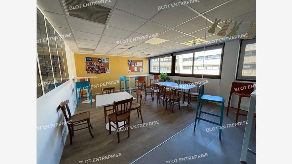 A louer bureaux 516m² à Nantes Beaulieu