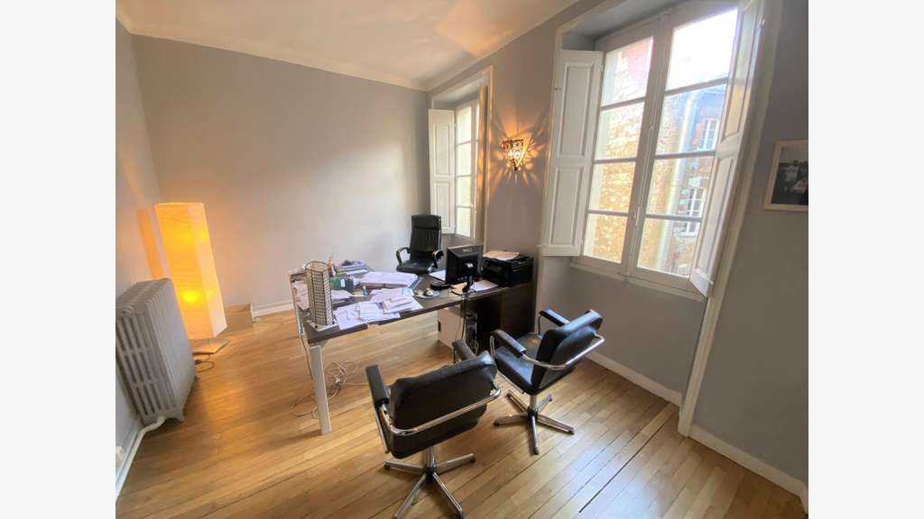 Bureaux adresse d’exception sur la Place Graslin 