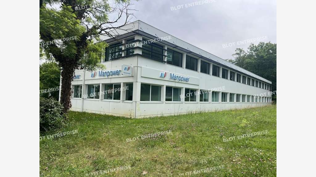 A louer bureaux 295m² à Nantes Boulevard Einstein