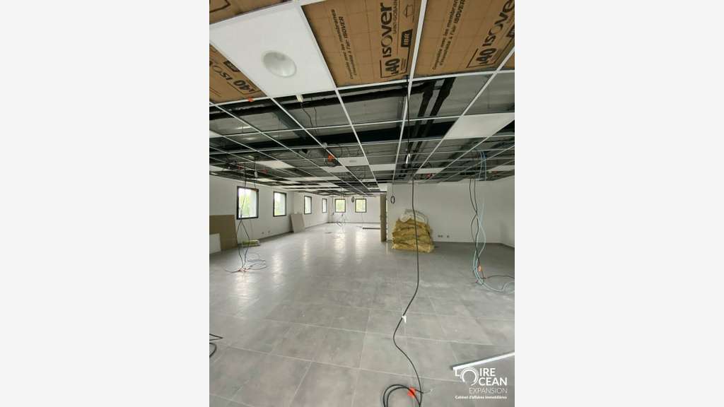 Bureaux lumineux 177m² à louer à Nantes