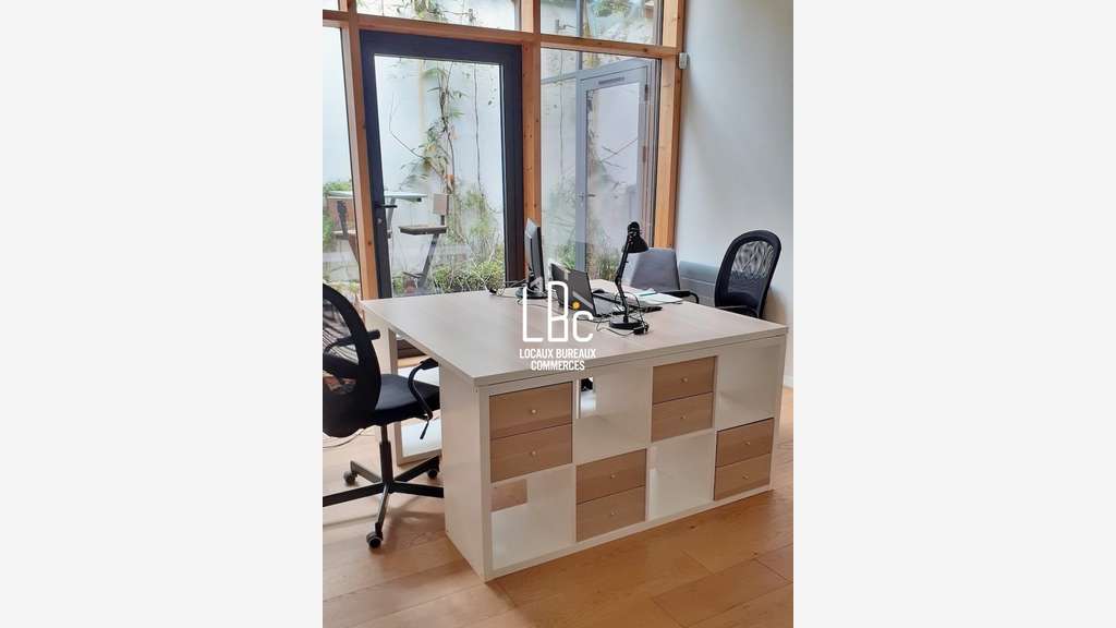 Bureau 323m² à louer à Nantes rue de Coulmiers