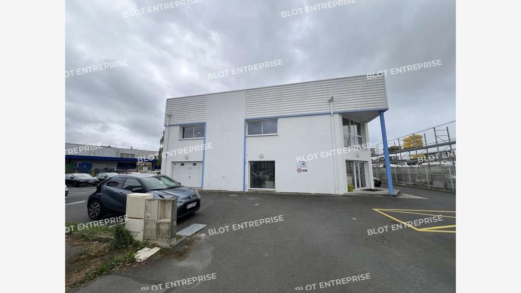 A louer bureaux 580m² Nantes porte de Ste Luce
