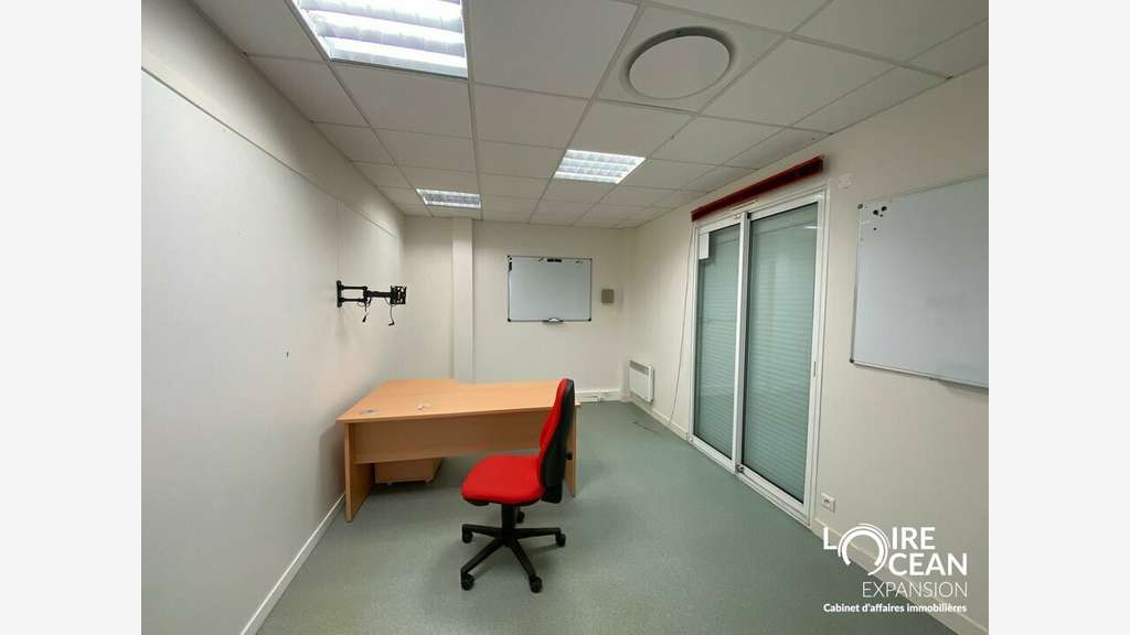 A LOUER BUREAUX