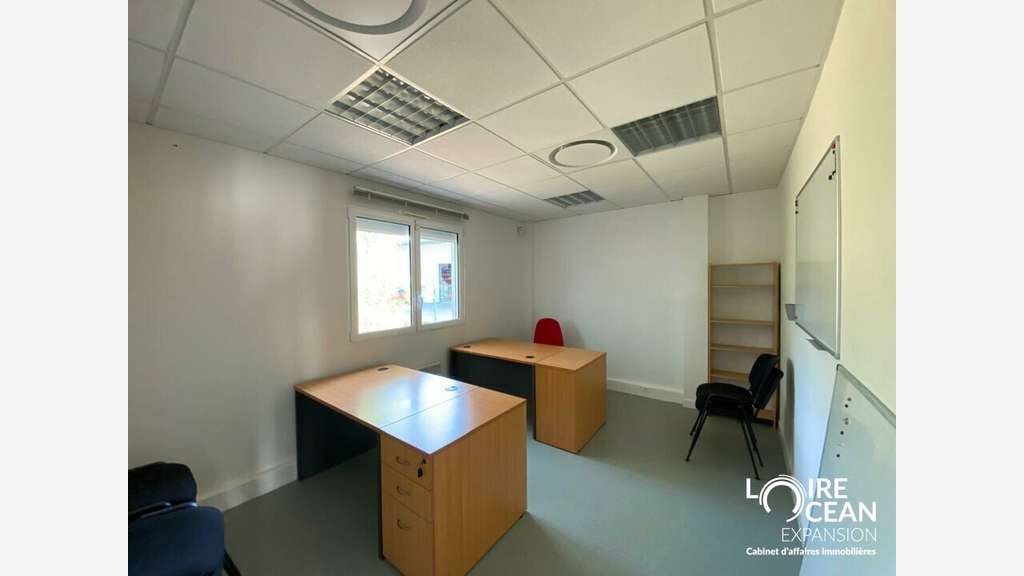 A LOUER BUREAUX