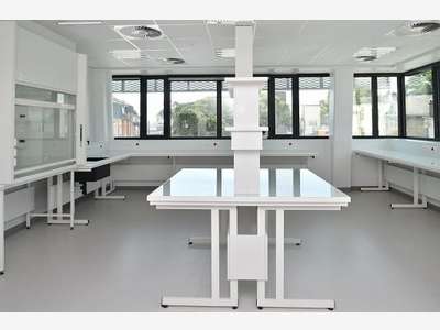 À louer – Bureaux de 11 m² dédiés à la biotec