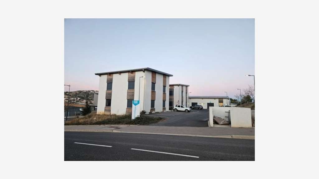 À louer bureaux de 25 à 170m² à Narbonne Sud A9