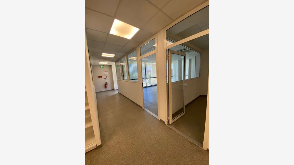 À louer – Bureaux de 466 m² à Narbonne – Aude (11)
