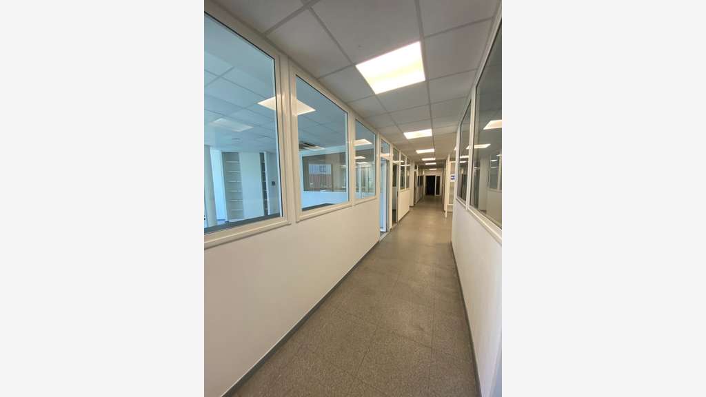 À louer – Bureaux de 466 m² à Narbonne – Aude (11)