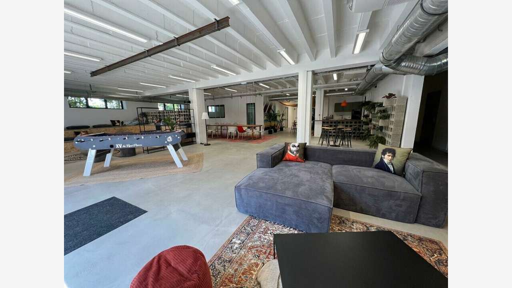 A louer bureaux neufs 652m² à Valence centre