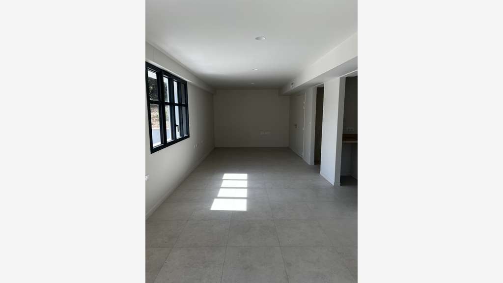 A louer plateau de bureaux neuf 94m² à Ondres