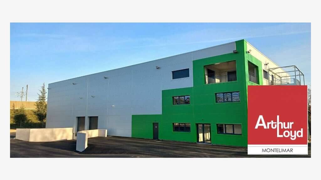 Loue bureaux neufs 110m² au 1er étage Malataverne