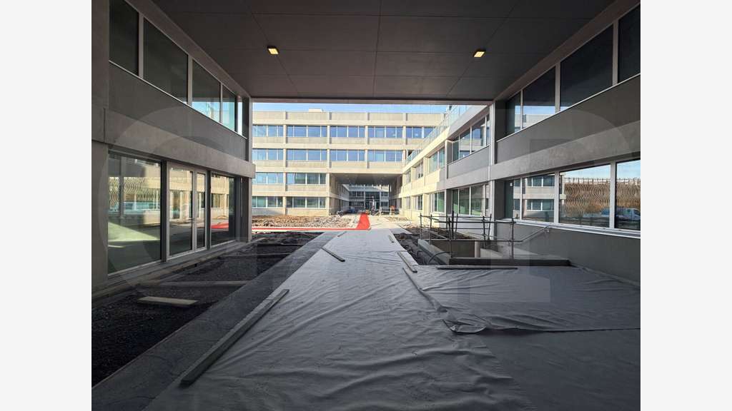A louer bureaux neufs 236m² ERP5  à Rennes