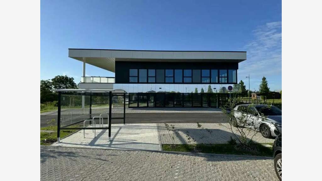 A louer bureaux neufs 1203m² à Sainte-Savine